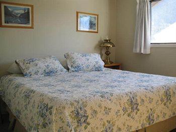 Motel Bighorn & 2*